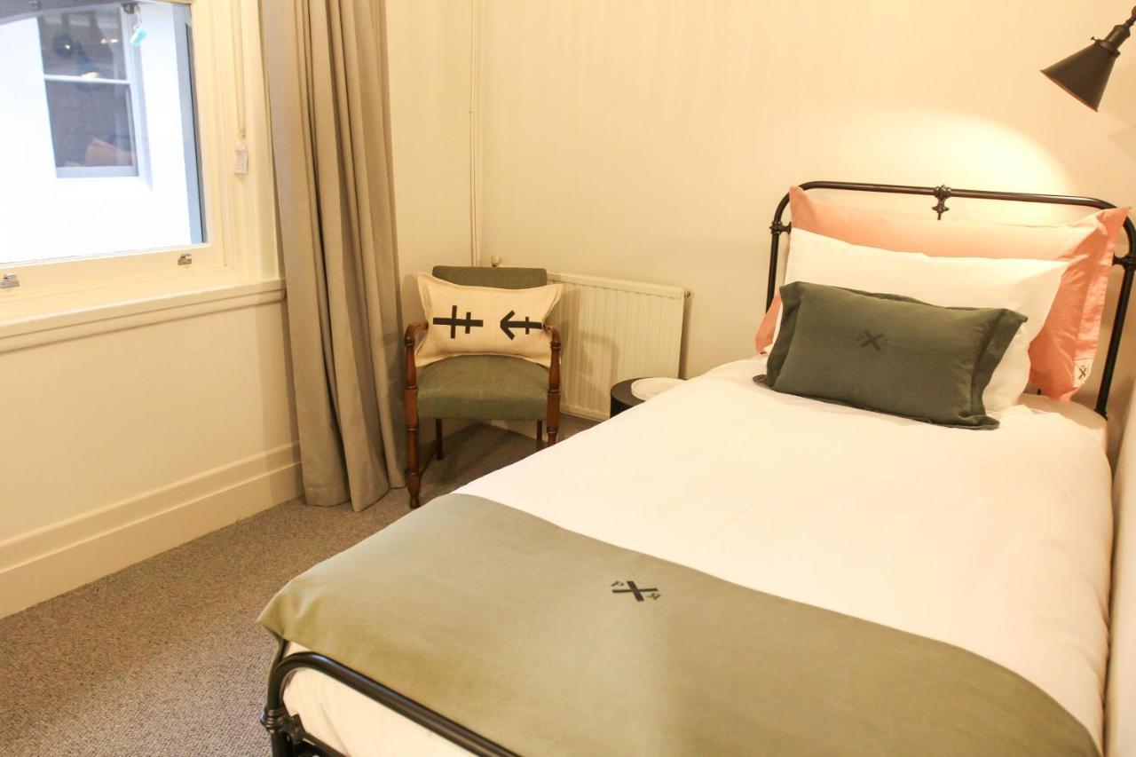 וורברטון Alpine Hotel, Eat Drink Sleep מראה חיצוני תמונה