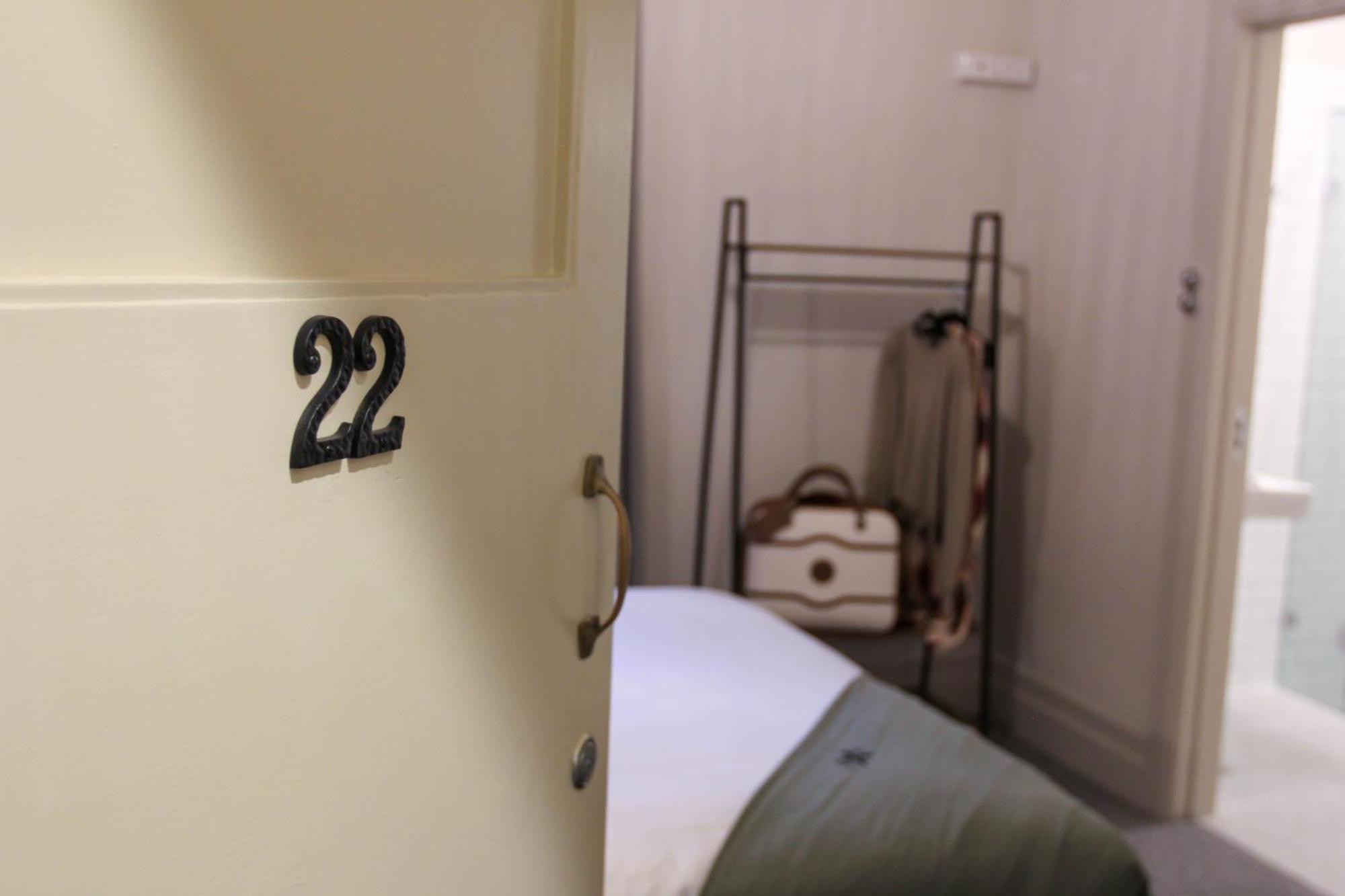 וורברטון Alpine Hotel, Eat Drink Sleep מראה חיצוני תמונה